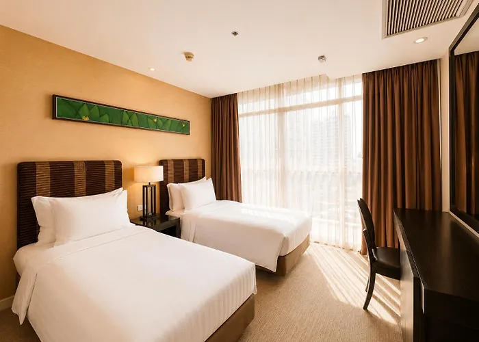 Urbana Sathorn Hotel, Hotel