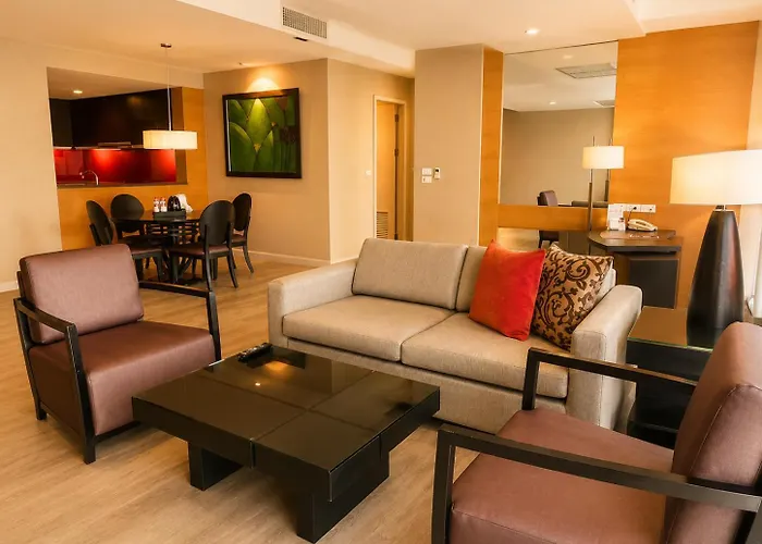 Urbana Sathorn Hotel, Hotel